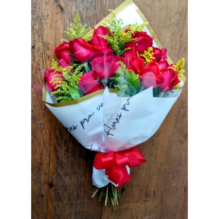 BUQUÊ ESPECIAL COM 30  ROSAS VERMELHAS