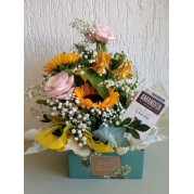 CESTA DE FLORES E CHOCOLATE - entregamos em toda BH